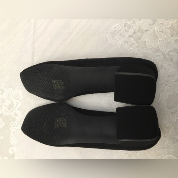 NYDJ Black Ballet Flats Timeless Elegance - Picture 6 of 11
